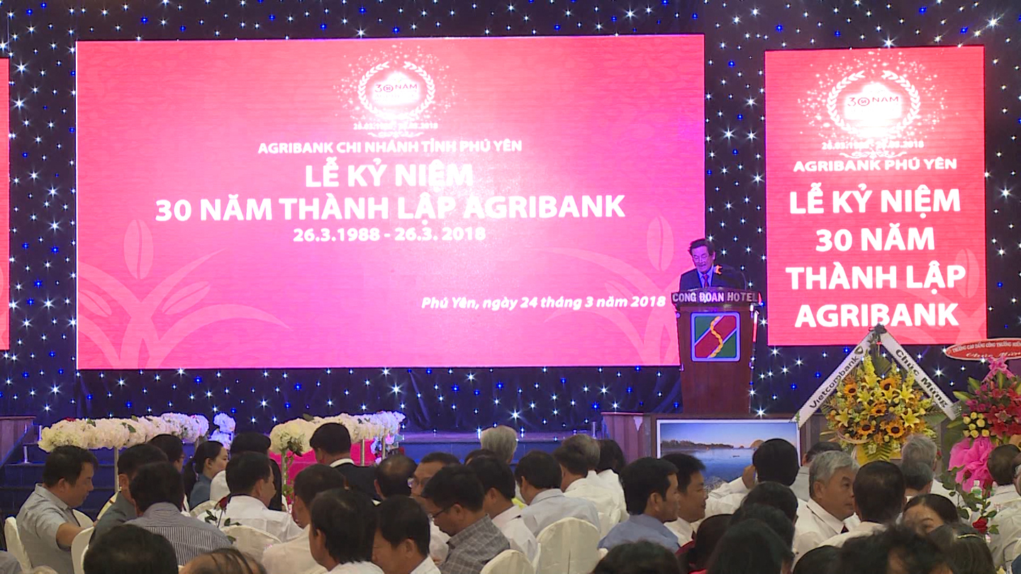 Agribank Phú Yên kỷ niệm 30 năm thành lập