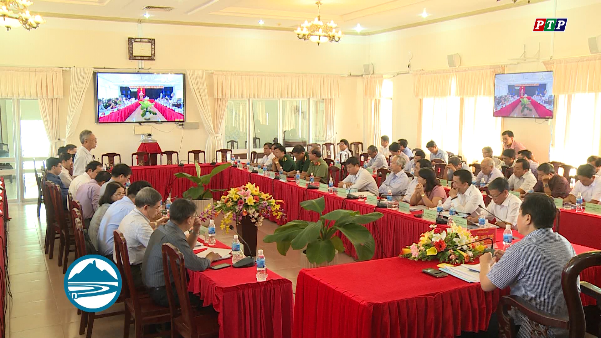Hội nghị thường kỳ UBND 6 tháng đầu năm và triển khai nhiệm vụ 6 tháng cuối năm 2018