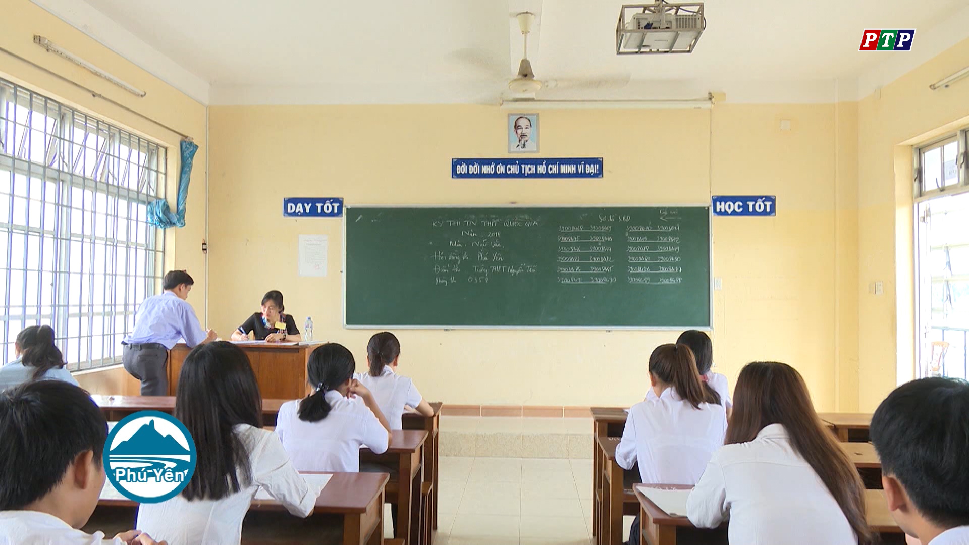 97,42% thí sinh Phú Yên thi THPT đỗ tốt nghiệp