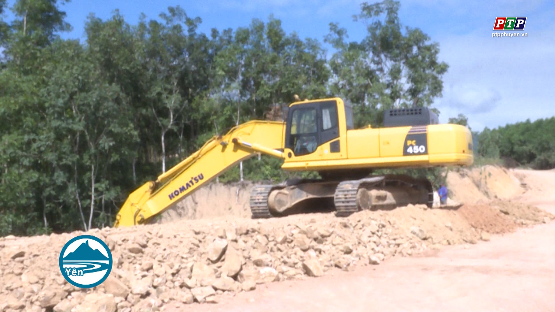 Đẩy nhanh tiến độ Công trình đường bộ nối hai tỉnh Phú Yên - Gia Lai
