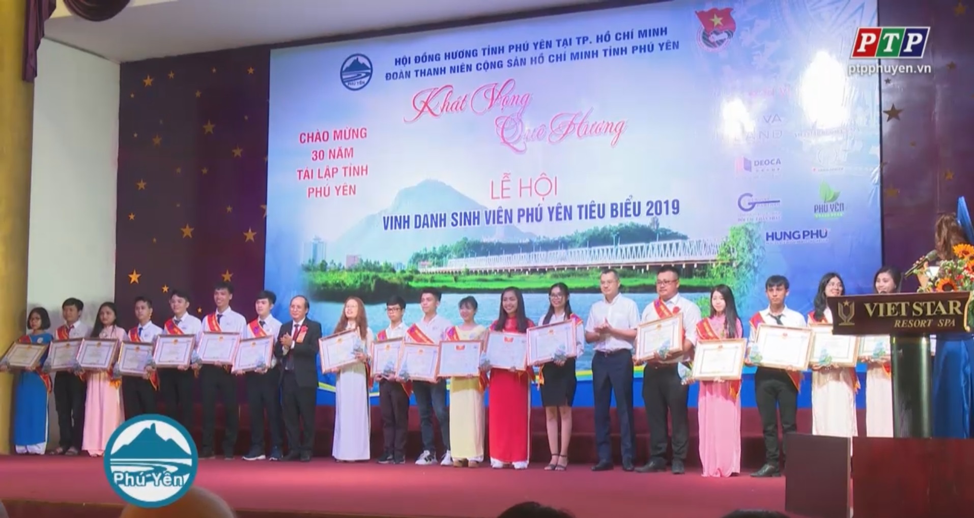 Lễ hội vinh danh sinh viên Phú Yên tiêu biểu năm 2019