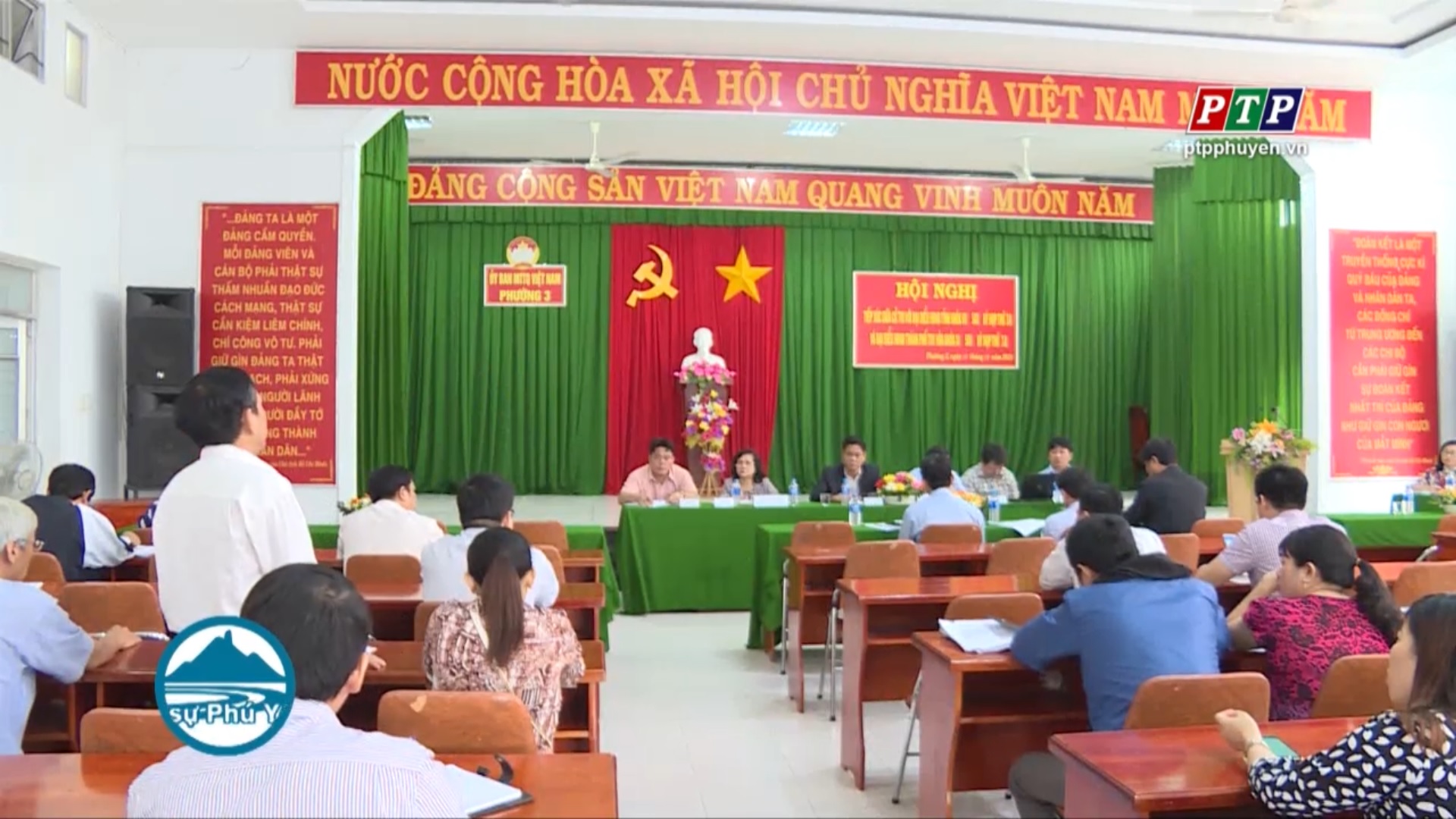 Tiếp xúc cử tri sau kỳ họp thứ 14 HĐND tỉnh khoá VII