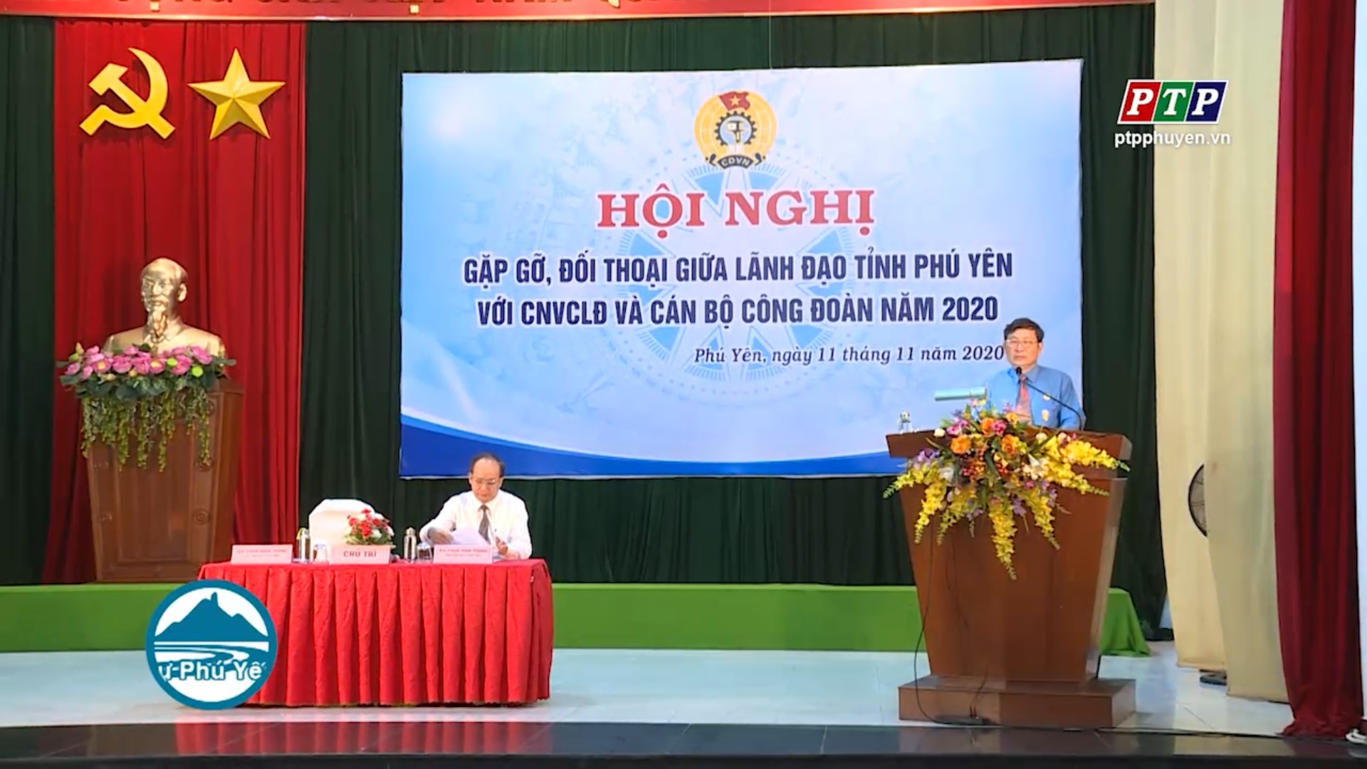 Hội nghị Đối thoại giữa Lãnh đạo tỉnh với công nhân viên chức lao động và cán bộ công đoàn 2020