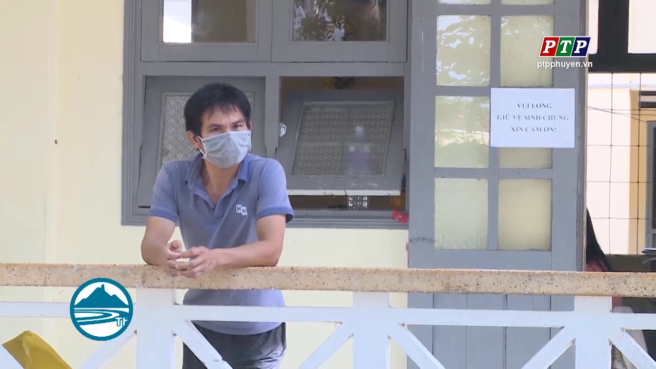 Gấp rút di chuyển công dân cách ly tại các trường để khai giảng năm học