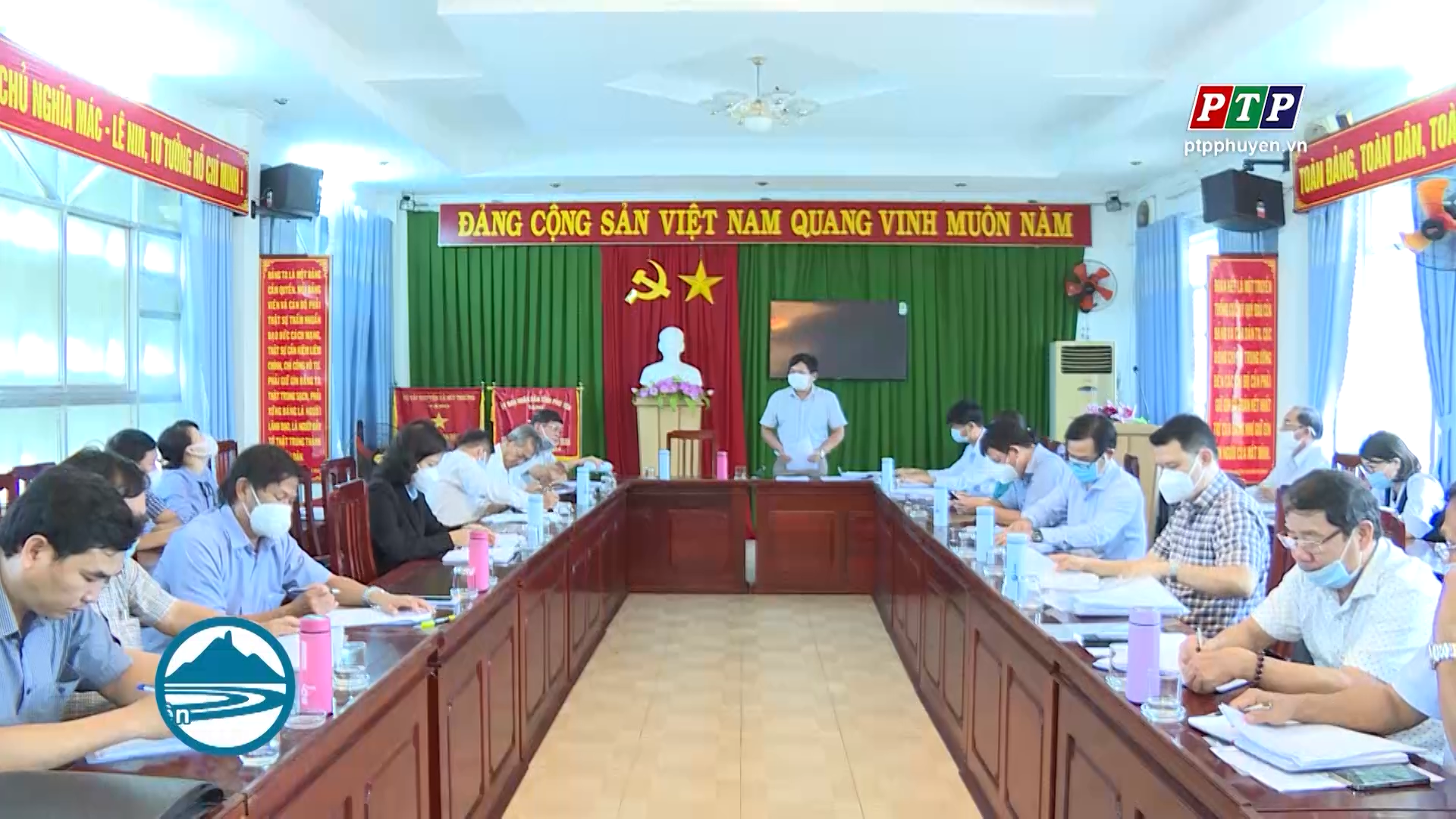 Giám sát công tác đấu giá quyền sử dụng đất
