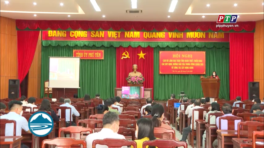 Quán triệt các quy định, hướng dẫn của Trung ương về công tác xây dựng Đảng