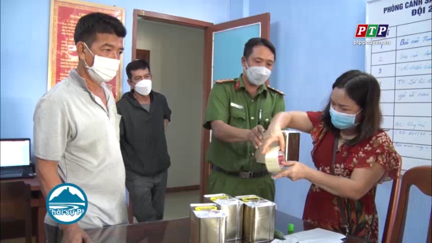 Liên tiếp bắt giữ các vụ vận chuyển hàng hóa không có hóa đơn, chứng từ