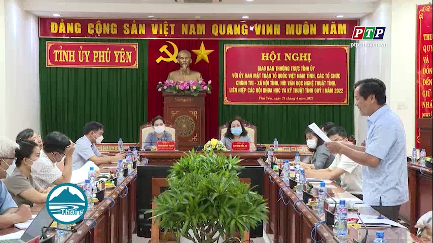 Tiếp tục phát huy vai trò của Mặt trận và các tổ chức chính trị - xã hội trong công tác tham gia xây dựng Đảng