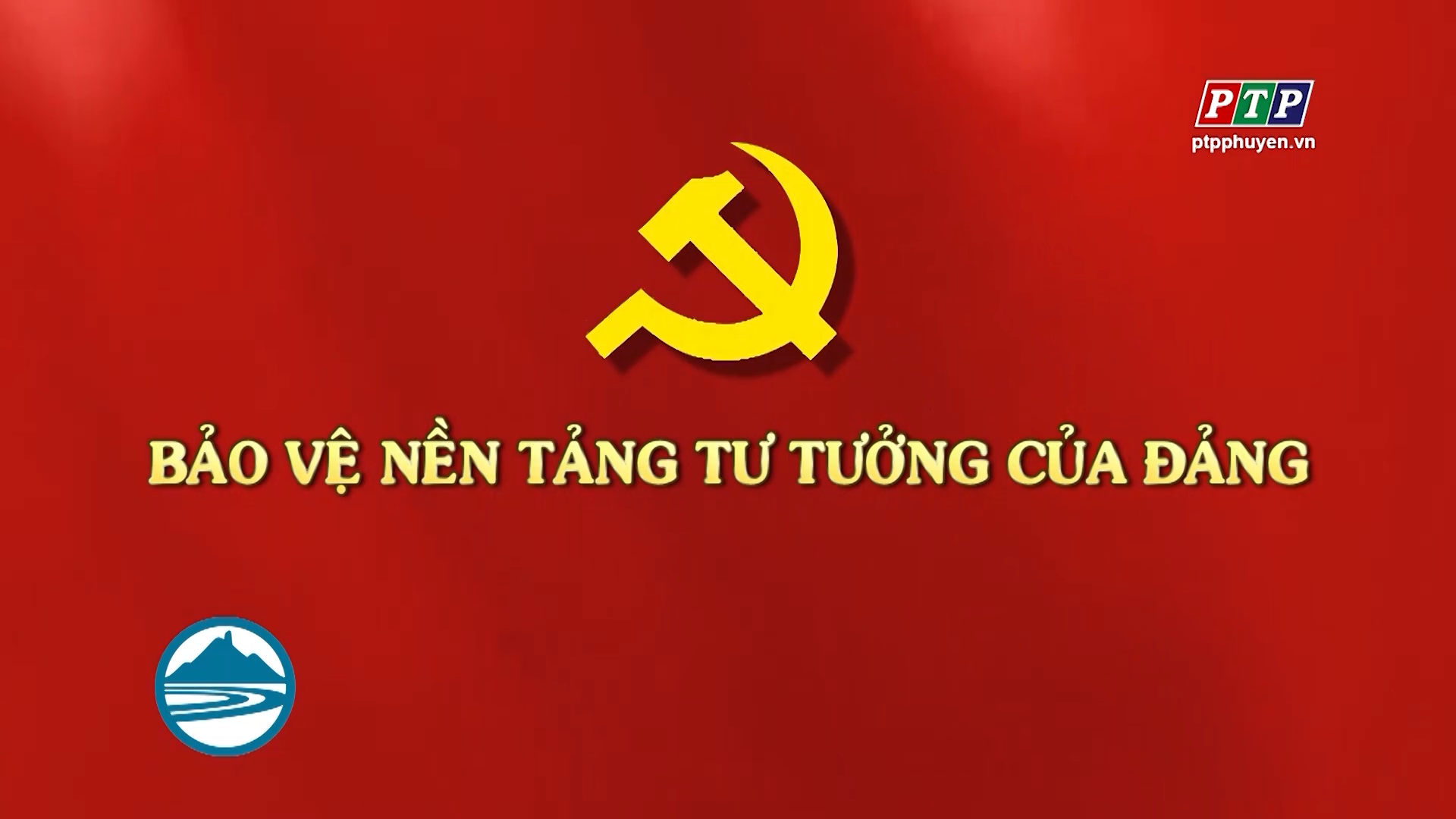 Đấu tranh phản bác các quan điểm sai trái, thù địch trên không gian mạng