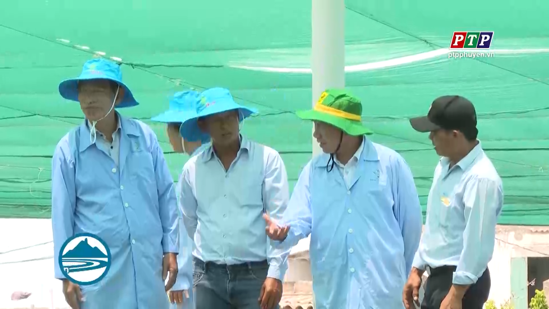 Trao đổi, hợp tác nuôi tôm bền vững với tỉnh Đồng Nai