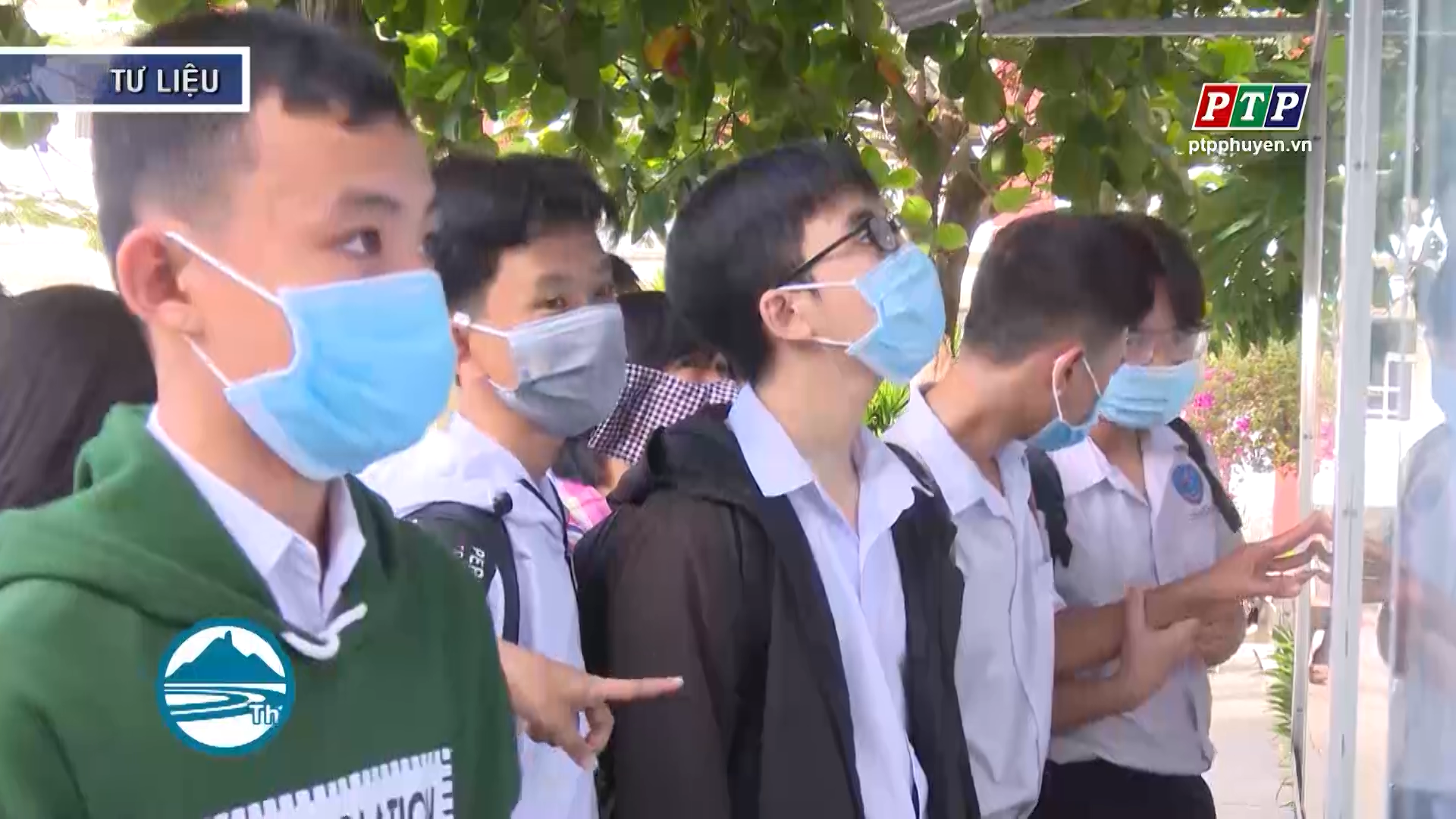 Tựu trường sớm nhất trước 1 tuần so với ngày tổ chức khai giảng