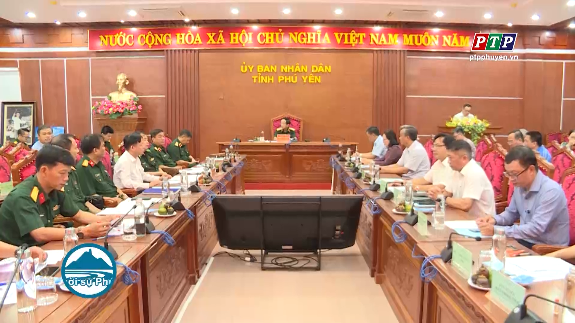 Trung tướng Trịnh Văn Quyết kiểm tra thực hiện Phong trào 