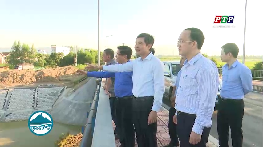 Chủ tịch UBND tỉnh thăm và khảo sát thực tế một số điểm trên địa bàn huyện Tây Hòa