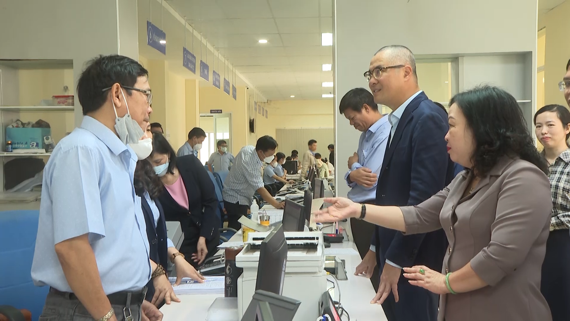 Nâng cao chất lượng dịch vụ công, đáp ứng sự hài lòng của người dân, doanh nghiệp