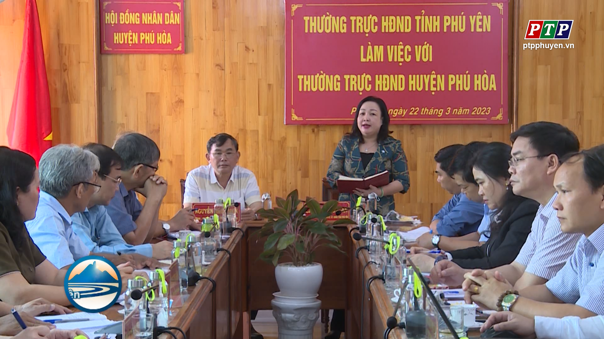 Thường trực HĐND tỉnh làm việc với Thường trực HĐND huyện Phú Hòa