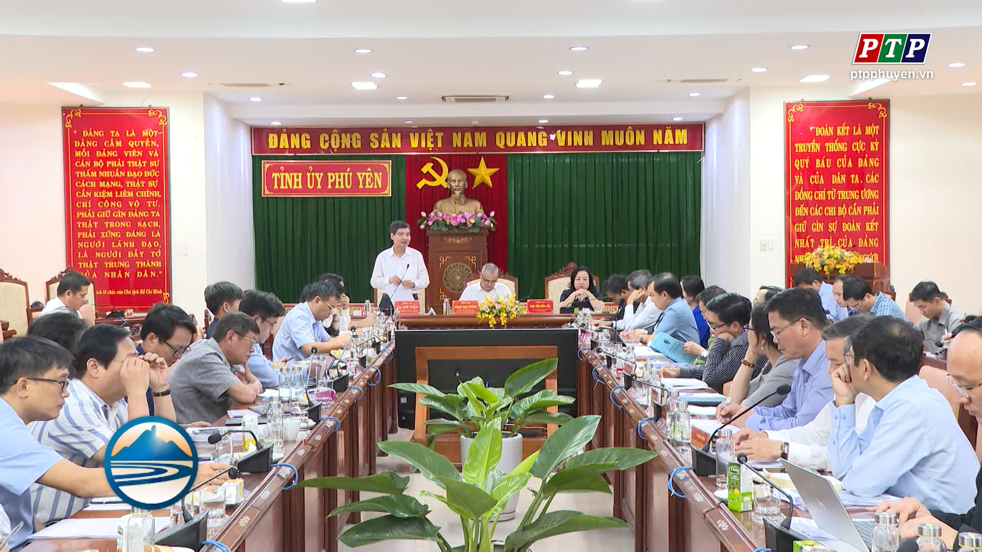 Tập trung tháo gỡ điểm nghẽn để thúc đẩy phát triển kinh tế - xã của tỉnh