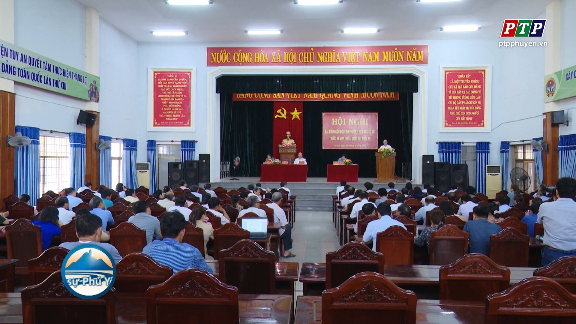Bí thư Tỉnh ủy Phạm Đại Dương tiếp xúc cử tri huyện Tuy An trước Kỳ họp thứ 5, Quốc hội khóa XV