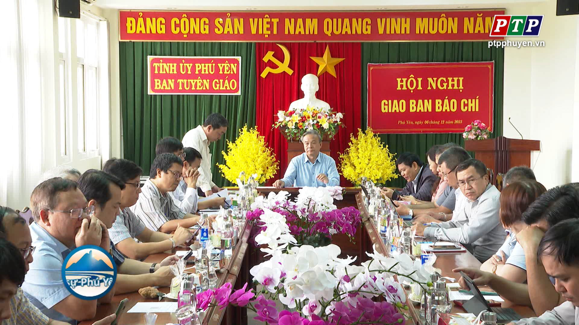 Hội nghị giao ban báo chí tháng 11/2023