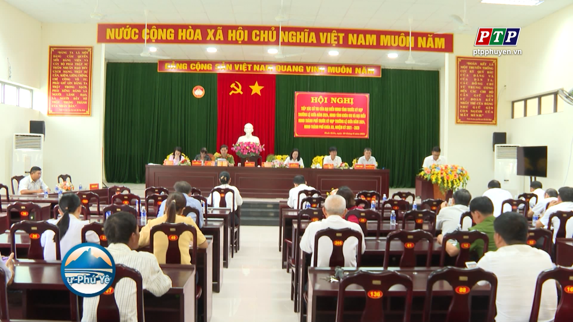 Đồng chí Cao Thị Hòa An tiếp xúc cử tri xã Bình Kiến, TP. Tuy Hòa